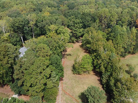 2nd image of 3028 Mount Vernon Church Rd