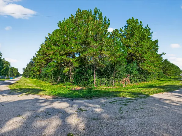 1366 County Road 3434, Cleveland, TX 77327