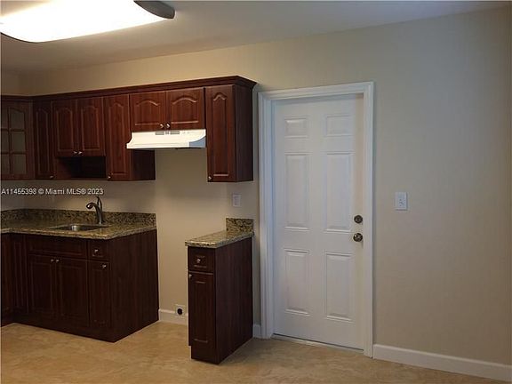 5th image of 16040 NW 18th Pl
