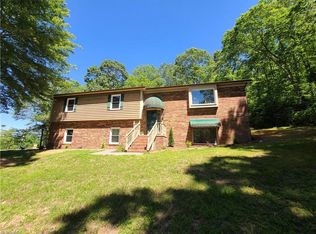 515 Gregory Rd, Union Grove, NC 28689