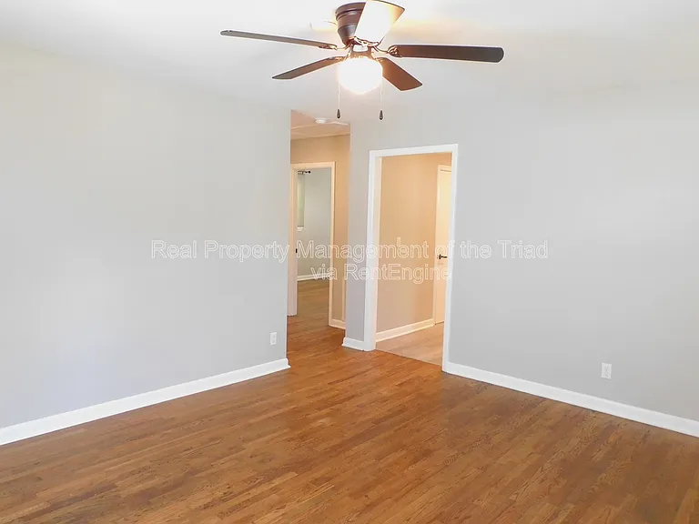 909 Tuscaloosa St — Photo 3