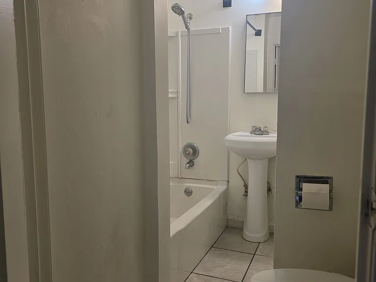 3202 E Brown Ave #3202 — Photo 7