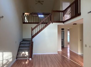 10 Old Coach Rd, Clifton Park, NY 12065
