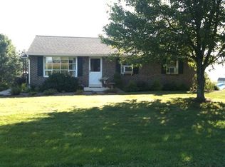 2114 Kramer Mill Rd, Stevens, PA 17578