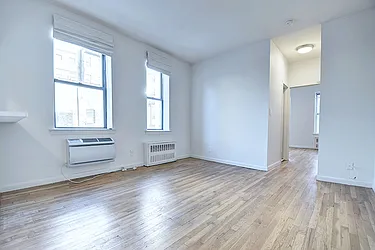 Rented by Urbane Brokerage