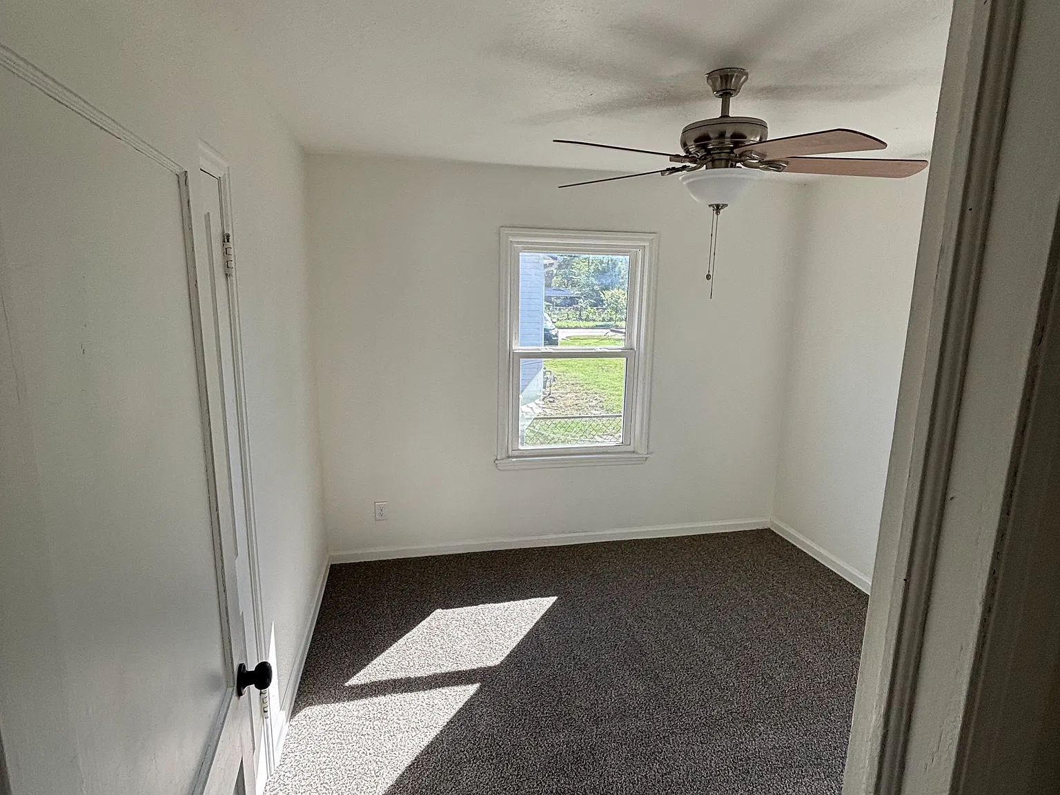 2 bed, 768 sqft, $1,000 — Photo 4