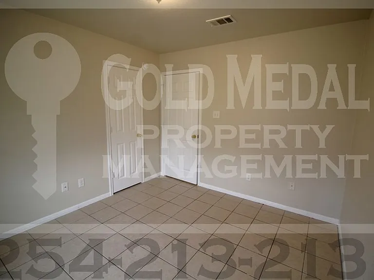 601 N Gilmer St — Photo 14
