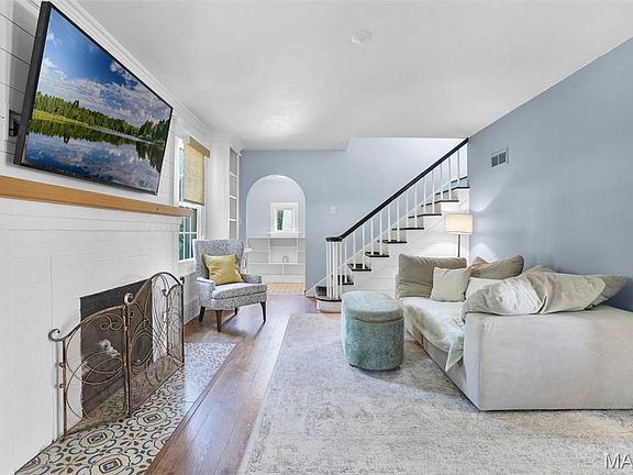 4th image of 325 Sumner Blvd