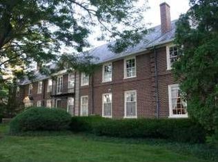 2121 Arlington Ave APT 1, Upper Arlington, OH 43221