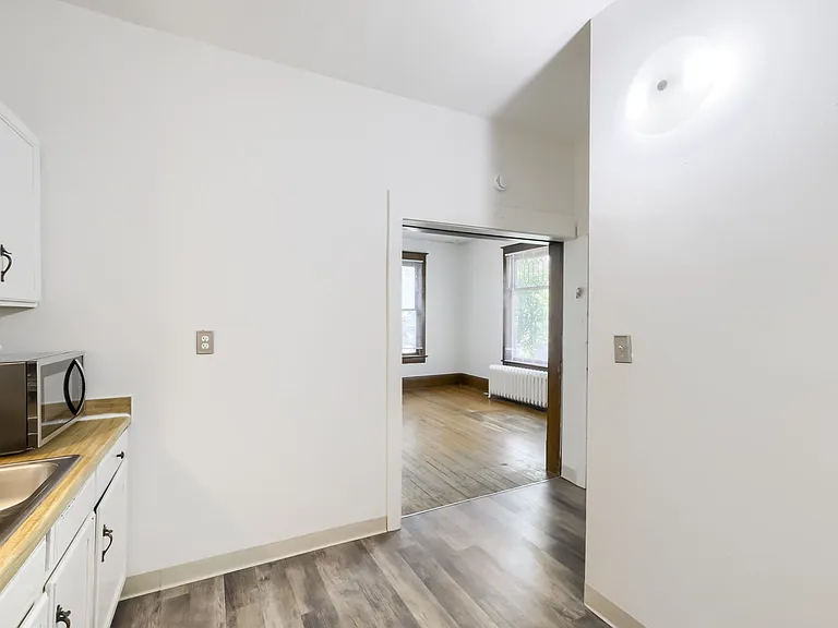 1410 Washington Ave #1 — Photo 17