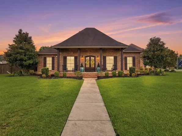 12045 Crosstimbers Dr, Beaumont, TX 77705