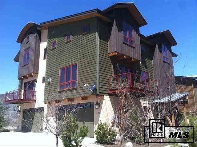 1st image of 868 Majestic Cir
