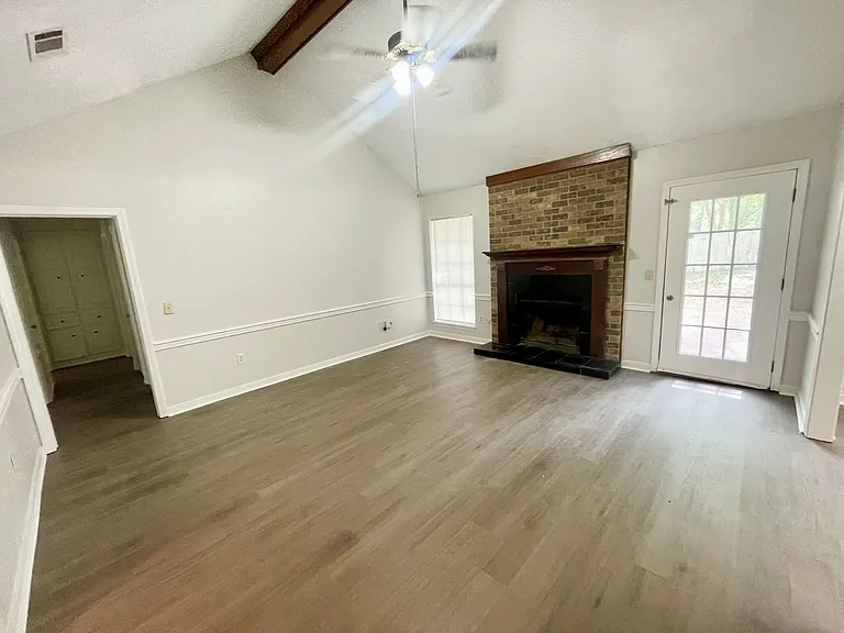 176 Bellegrove Cir — Photo 7