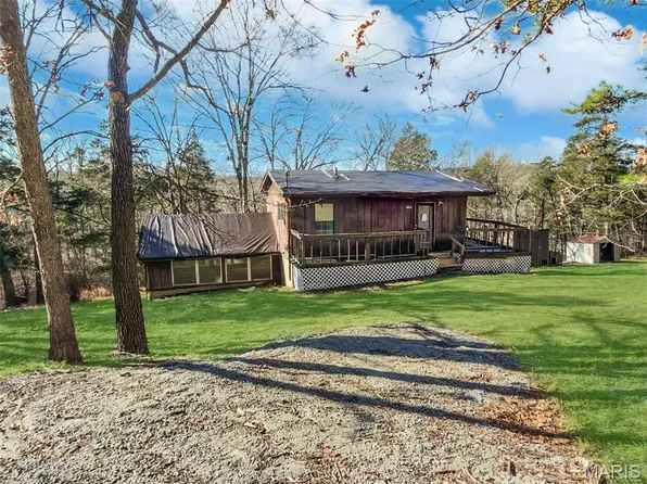 12599 Maple Dr, Sainte Genevieve, MO 63670