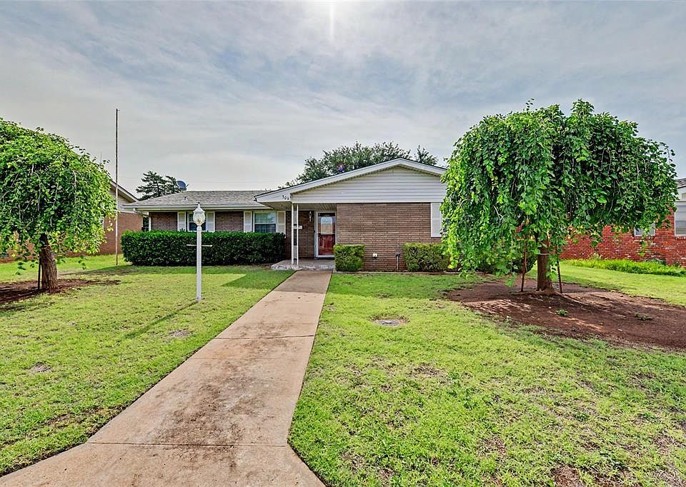 1st image of 306 Spurlin Dr