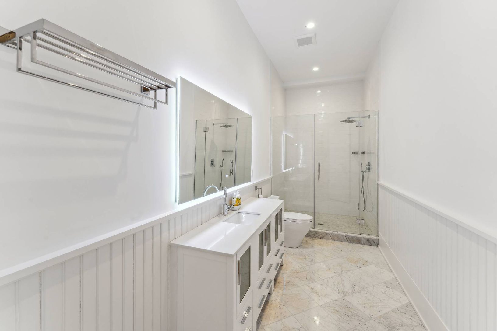  Lower Level Bath
