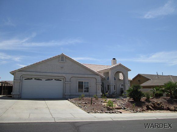 2nd image of 2906 Desert Vista Dr