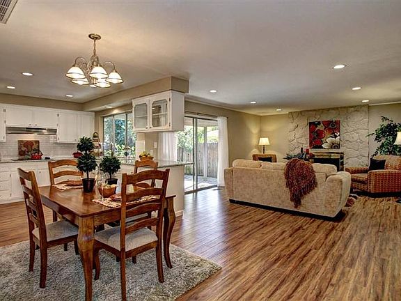 5th image of 6609 Gloria Dr