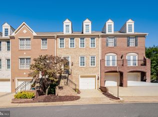 1103 Quaker Hill Ct, Alexandria, VA 22314