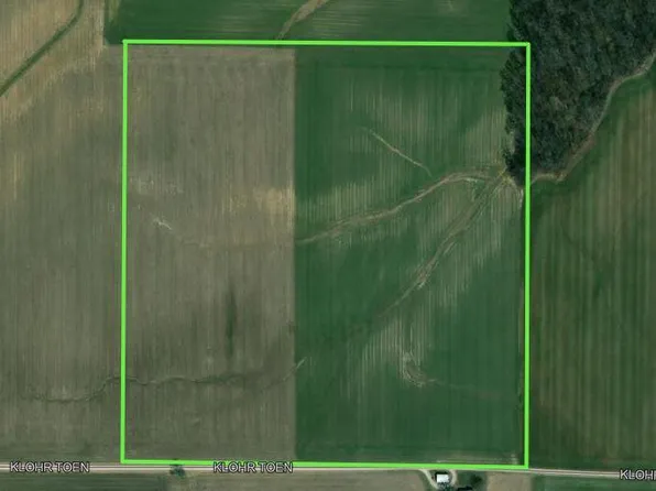 Klohr Toen Ln, Columbia, IL 62236