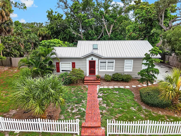 1010 Virginia Dr — Photo 53