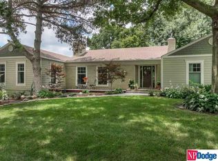 2910 S 100th St, Omaha, NE 68124