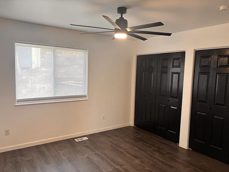 5971 Ridgelake Cir — Photo 5