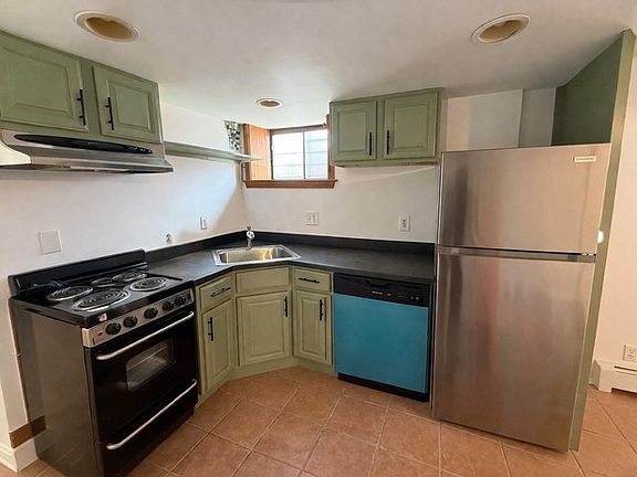 3rd image of 96 Bynner St #G