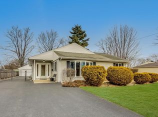 2702 George Ct, Rolling Meadows, IL 60008