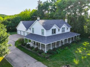 E3207 County Rd E, Waupaca, WI 54981