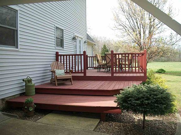 5th image of 529 Bismarck Ln