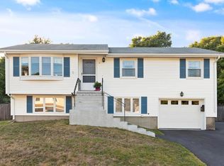 16 Gallows Hill Rd, Salem, MA 01970