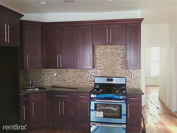 719 2 kitchen