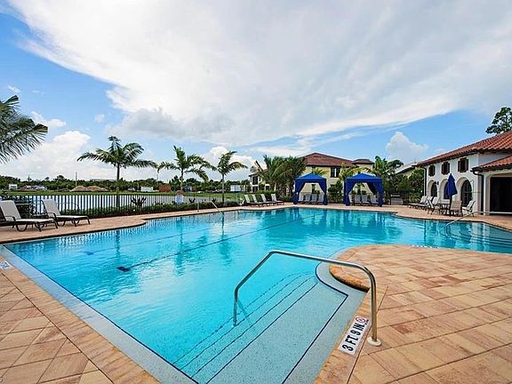 2nd image of 15110 Palmer Lake Cir Unit 202