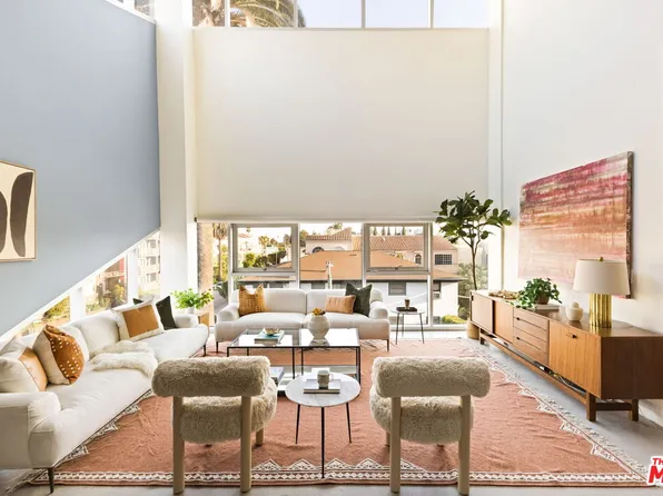 803 Wilcox Ave #12, Los Angeles, CA 90038