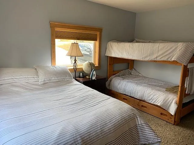 265 Pine Dr — Photo 15