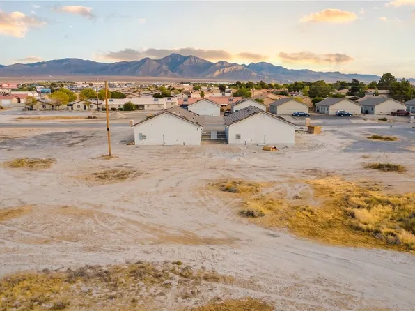 1101 S Thunderpass Ave, Pahrump, NV 89048
