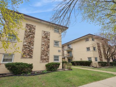 4229 N Kedvale Ave APT 3B, Chicago, IL, 60641