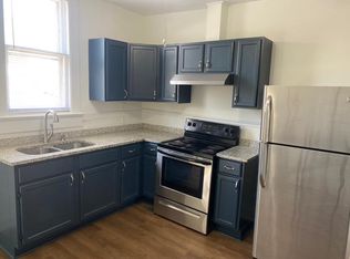 212 Castlewood Dr #201, Lexington, KY 40505