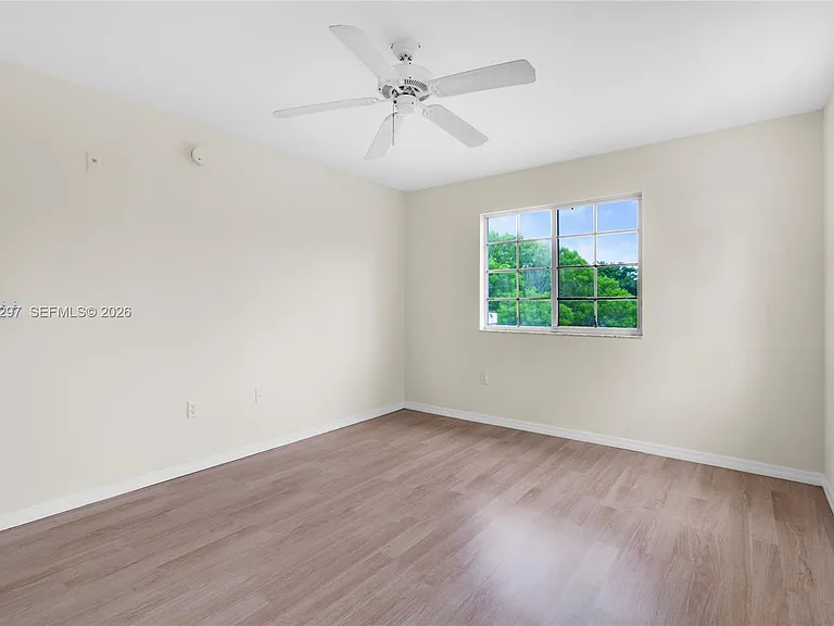 11185 SW 6th St #301 — Photo 26