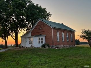 8970 E Division Rd, Akron, IN 46910