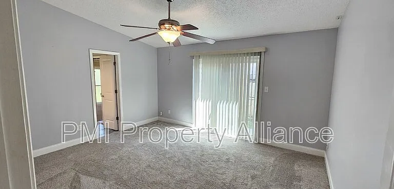 541 Moccasin Ct — Photo 9