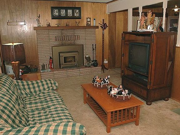 2nd image of 304 E Sherwood Blvd