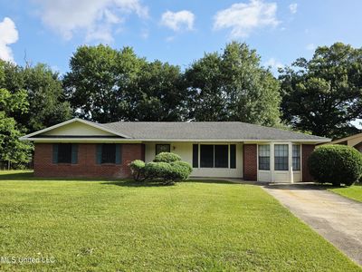2501 Woolmarket St, Gulfport, MS, 39503