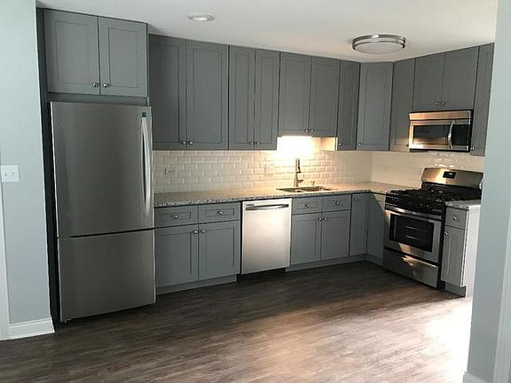 4th image of 1271 Brown St APT D