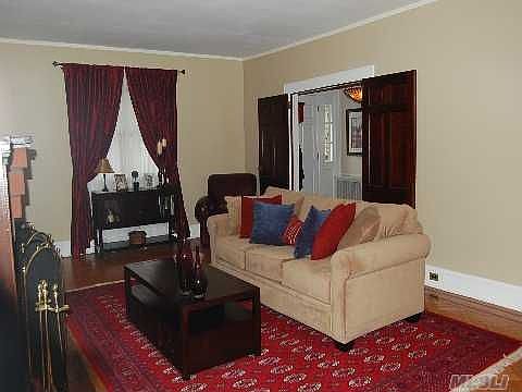 2nd image of 171 Hendrickson Ave