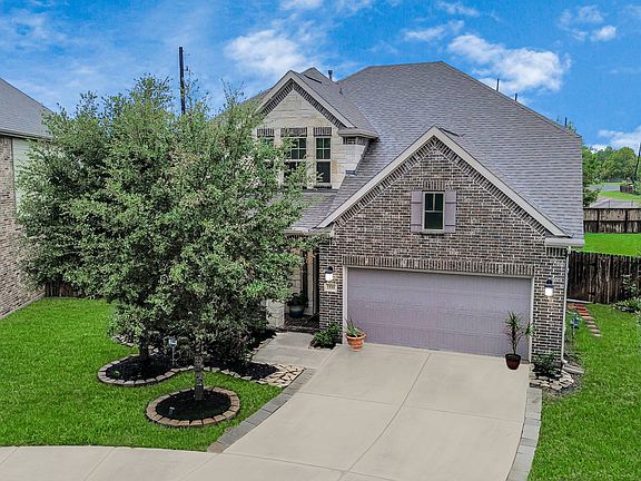 2nd image of 1539 Giles Dr