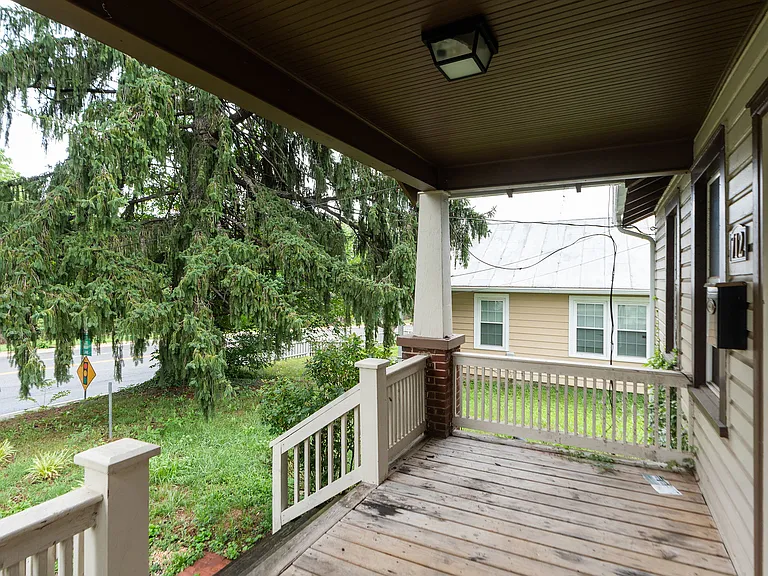 712 Middlebrook Ave — Photo 23