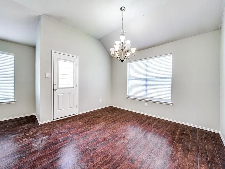 2844 Saddlebred Trl — Photo 5