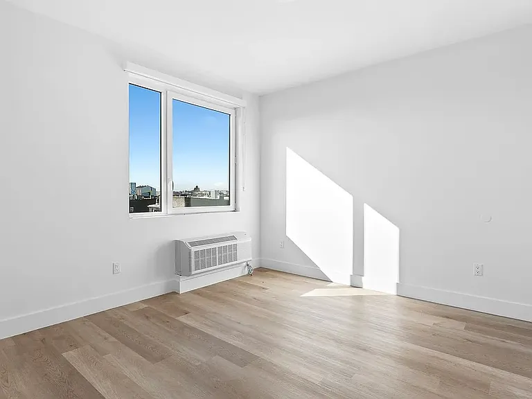 28 Jefferson St #VAR5 — Photo 13